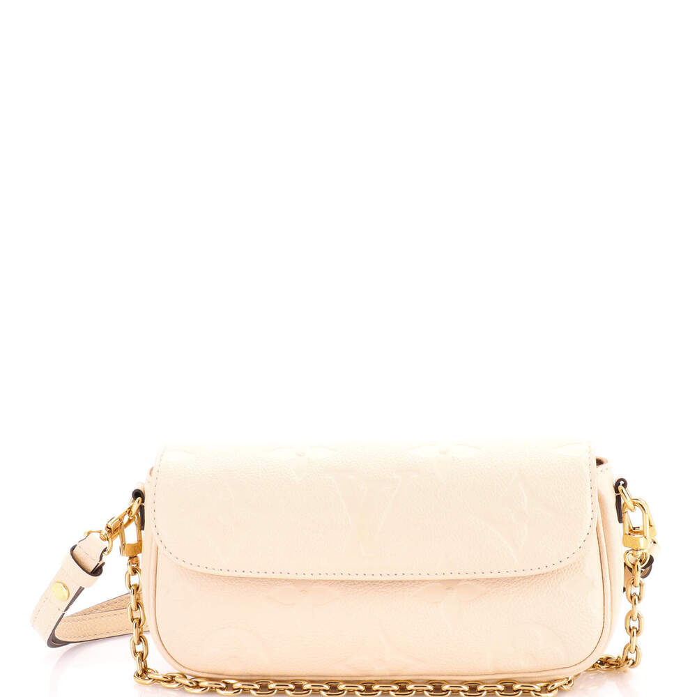 Louis Vuitton Ivy Wallet on Chain